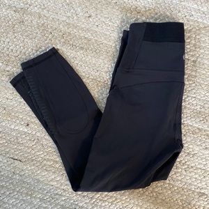 LULULEMON HIGH RISE LEGGINGS